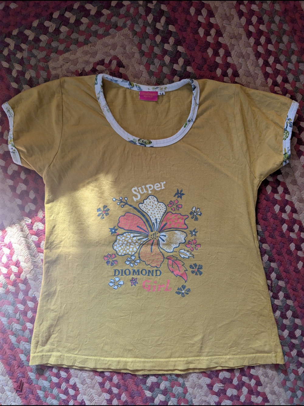 Jinnie Dreams "Super Diamond Girl" Hibiscus Graphic Pajama Top Gold Mustard 14